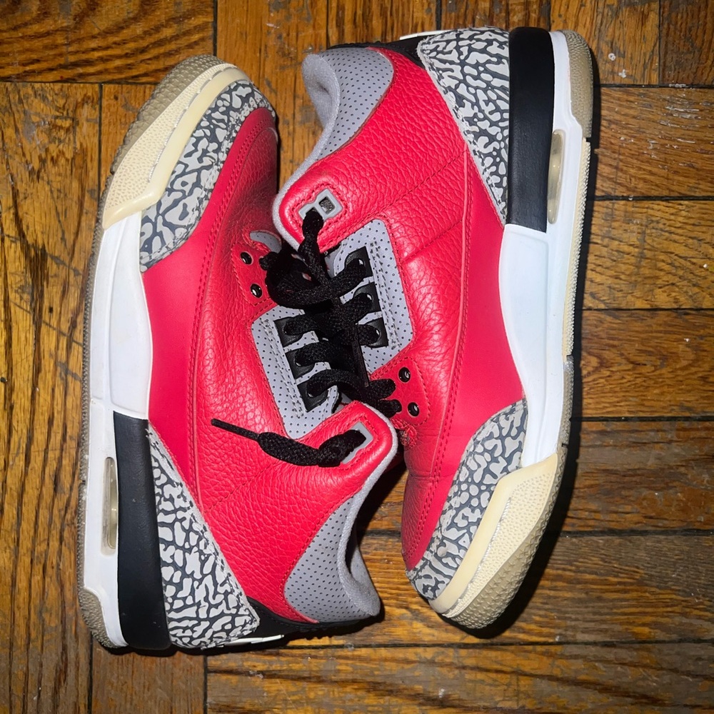 Jordan 3 ‘Red’